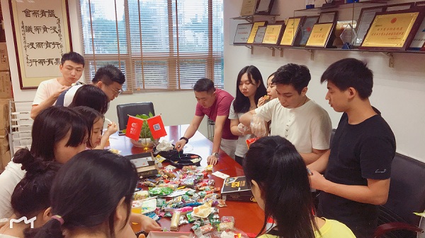 生日会1.jpg